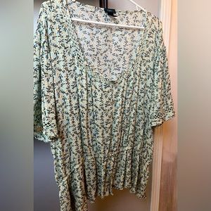 Cute mint floral rue 21+ summertime blouse!